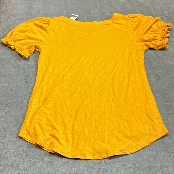 NWT Loft Outlet Short-Sleeve T-Shirt, Ruffle Sleeves, Gold, Yellow, Size XS - Picture 2 of 7